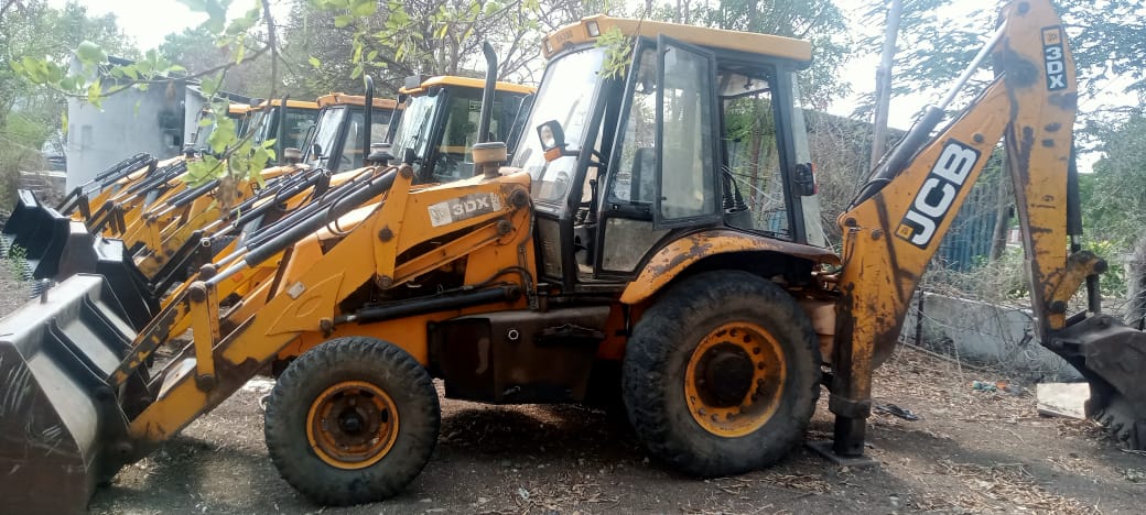 JCB 3DX