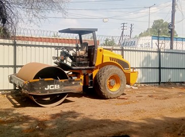 JCB VM 115